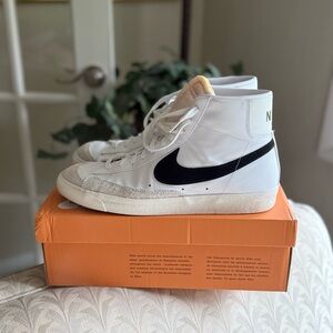 Nike White and Black High-Top Sneakers (Blazers)